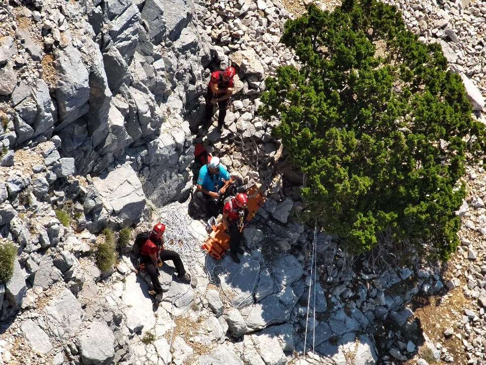 Ölüdeniz’de Yamaç Paraşütü Kazası, Pilot ve Yolcu Hayatını Kaybetti 4
